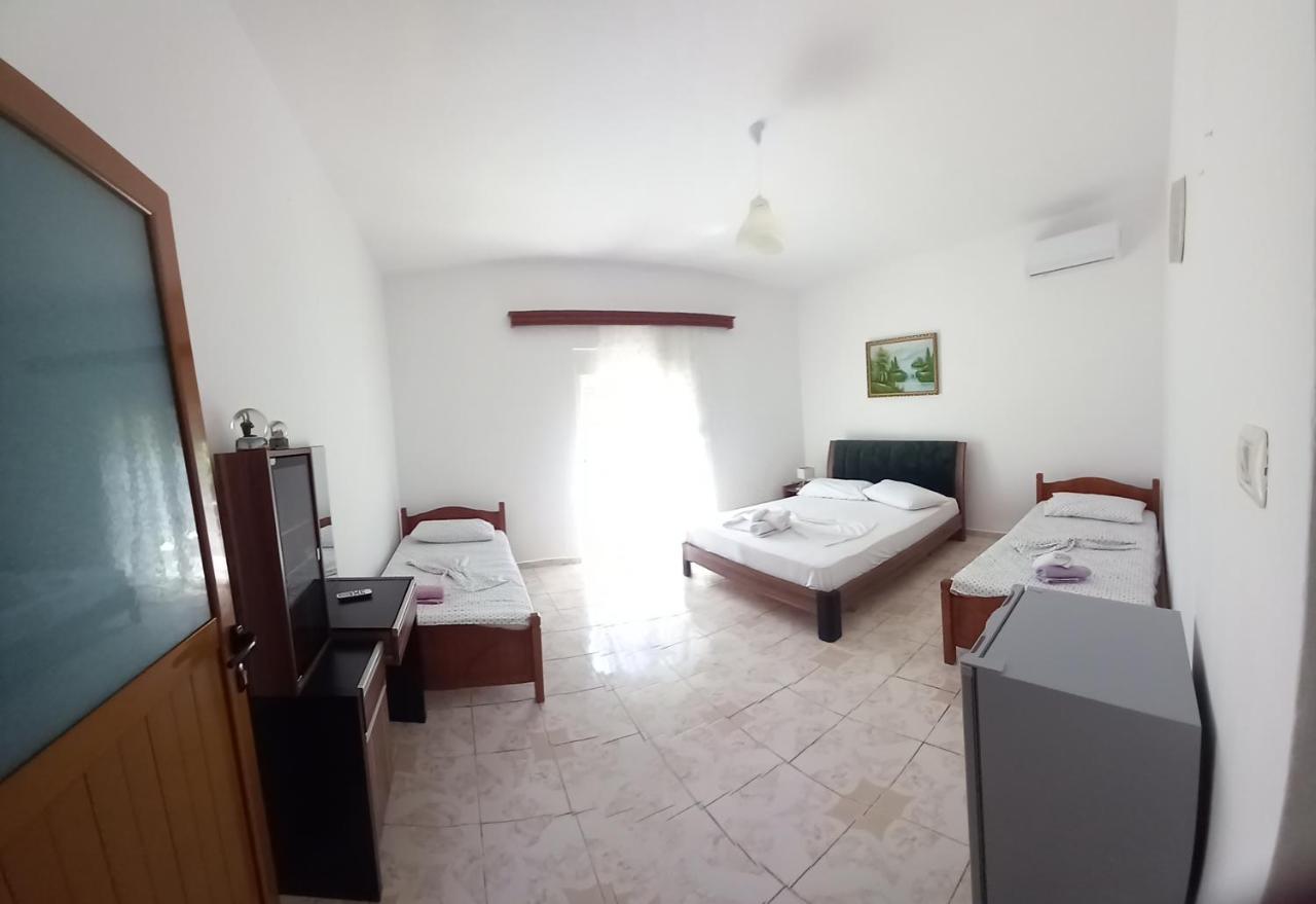 Vila Pasha Sarandë Kamer foto